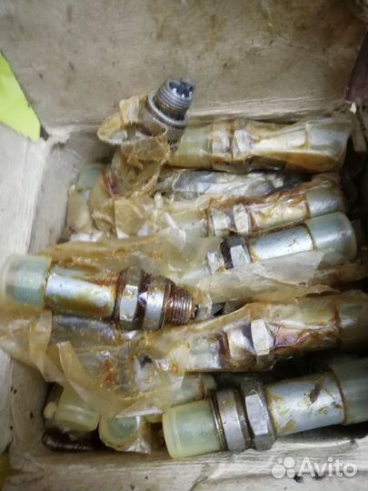 Свеча зажигания Военная на мотоцикл, снегоход