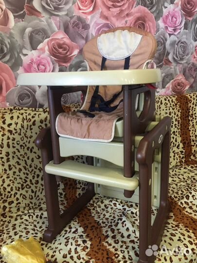 Стульчик для кормления barty