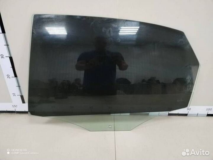 Стекло двери задней левой Volkswagen Polo Sed RUS