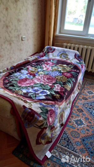 Плед двухсторонний б/у