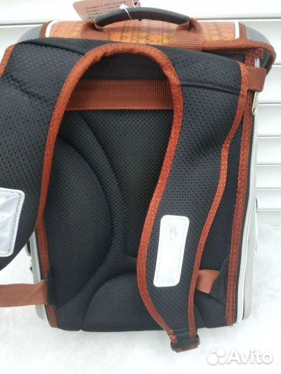 Рюкзак для школы / Магазин