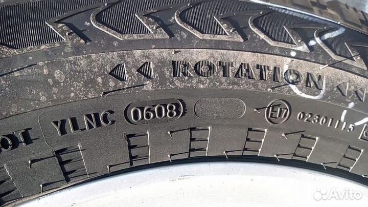 Nokian Tyres Hakkapeliitta 5 225/60 R18