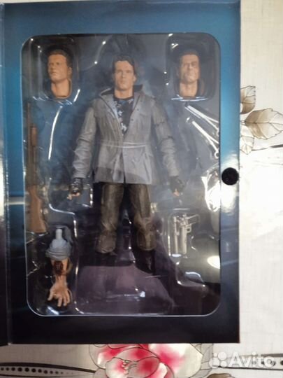 Фигурка Терминатор Т-800