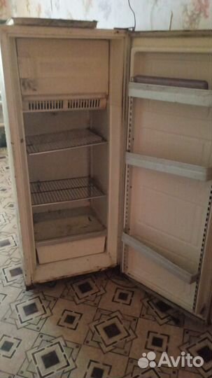 Холодильник бу