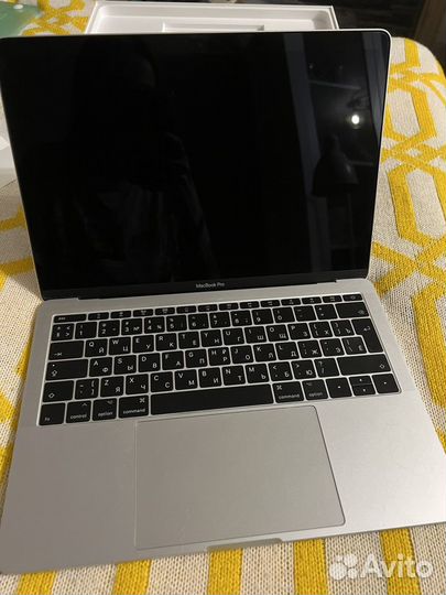 Macbook Pro 13 2017 i5