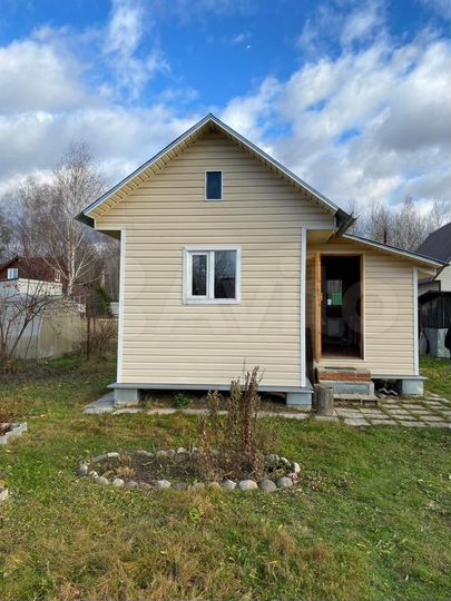 Дача 30 м² на участке 8 сот.