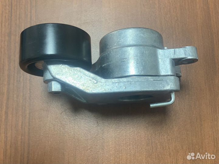 Натяжитель ремня с роликом Solaris / Rio 2017