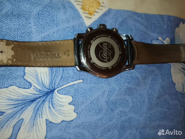 Мужские наручные часы tissot V8