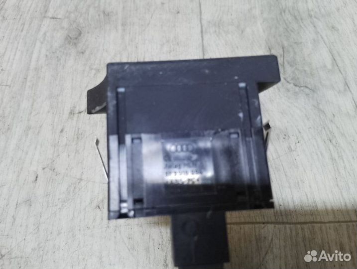 Блок управления Audi A4 8EC BPW 2006