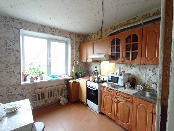 Комната 8 м² в 3-к., 3/5 эт.