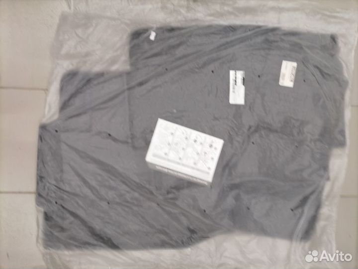 Ковры в салон из резины Nissan X-Trail T32 2015