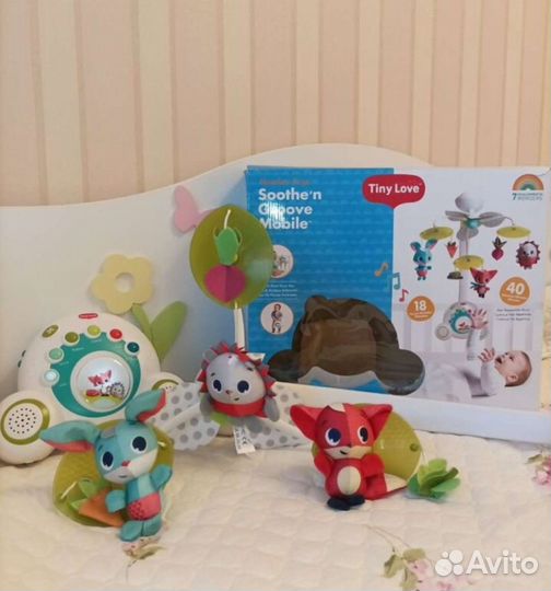 Мобиль на кроватку tiny love