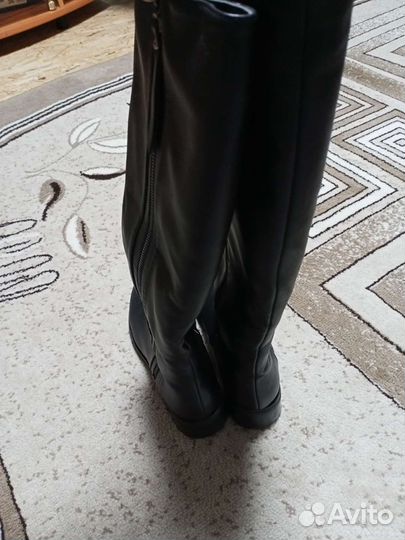 Зимние женские сапоги 38