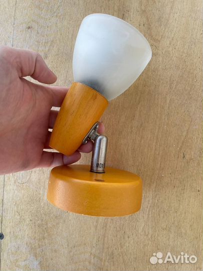 Светильник настенный