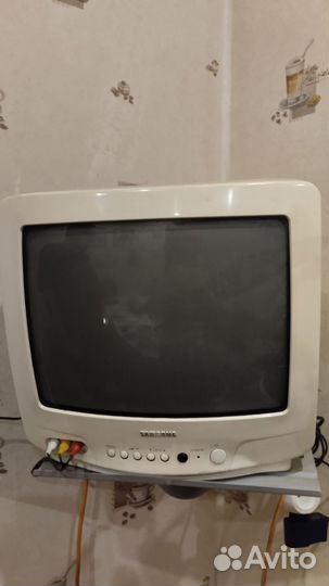 Телевизор samsung