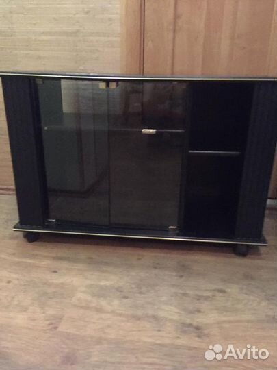Тумба под телевизор