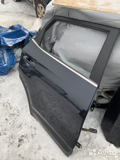 Kia seltos задняя правая дверь