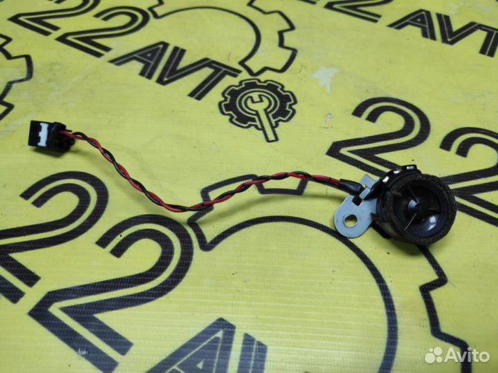 Динамик высокочастотный передний правый Toyota