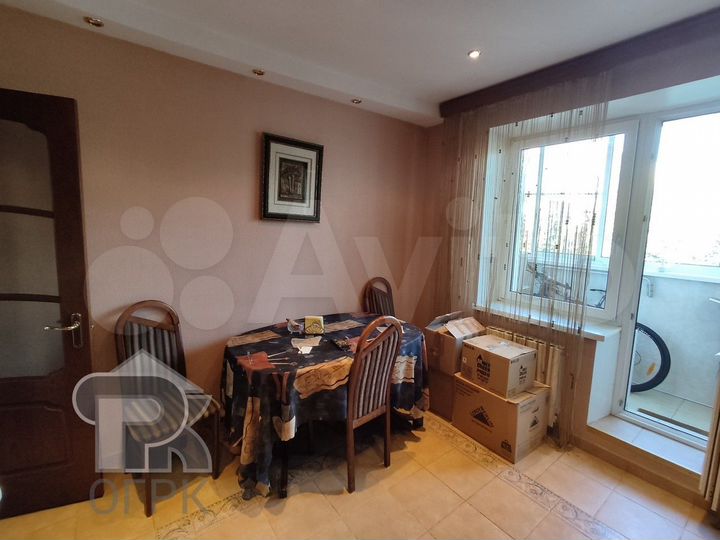 3-к. квартира, 96 м², 4/17 эт.