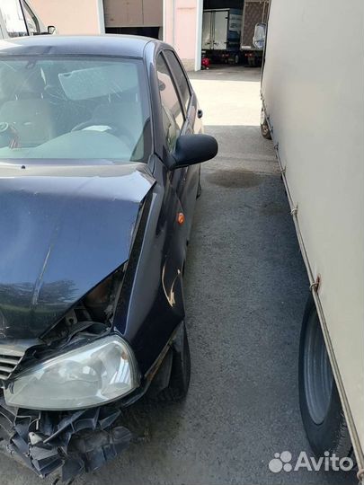 LADA Kalina 1.4 МТ, 2008, битый, 200 000 км