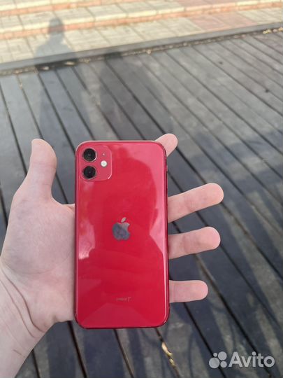 iPhone 11, 64 ГБ