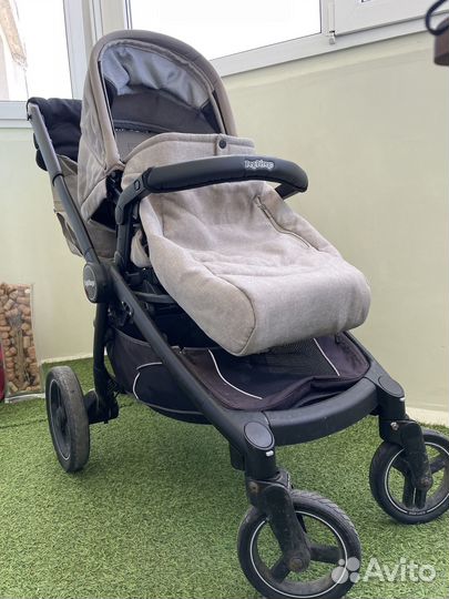 Коляска Peg Perego 3 в 1+ isofix база