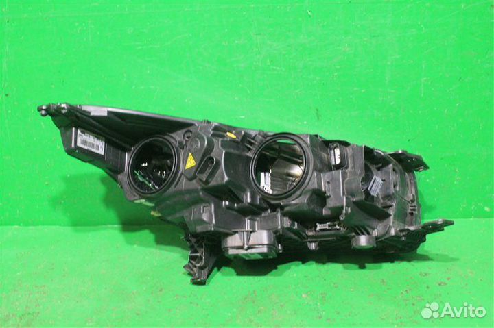 Фара левая Ford Kuga 2 рейсталинг 2016
