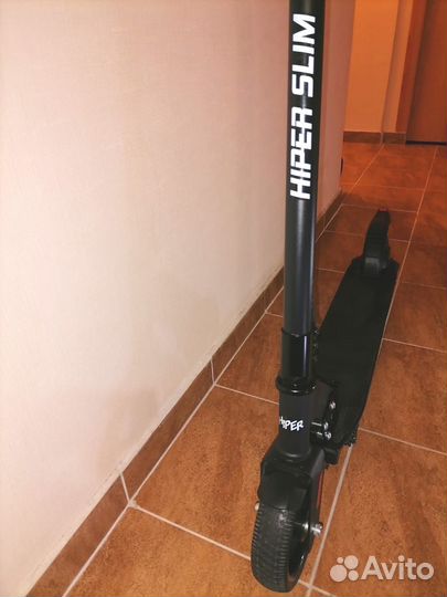 Электросамокат Hiper Vx662