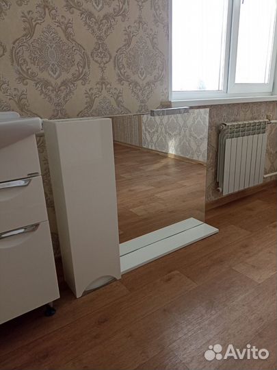 Тумба для ванной,раковина,зеркало