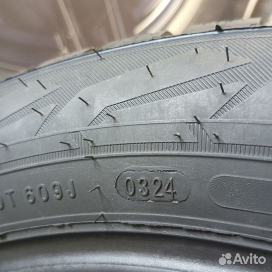 Ikon Tyres Nordman 7 SUV 235/60 R16 T