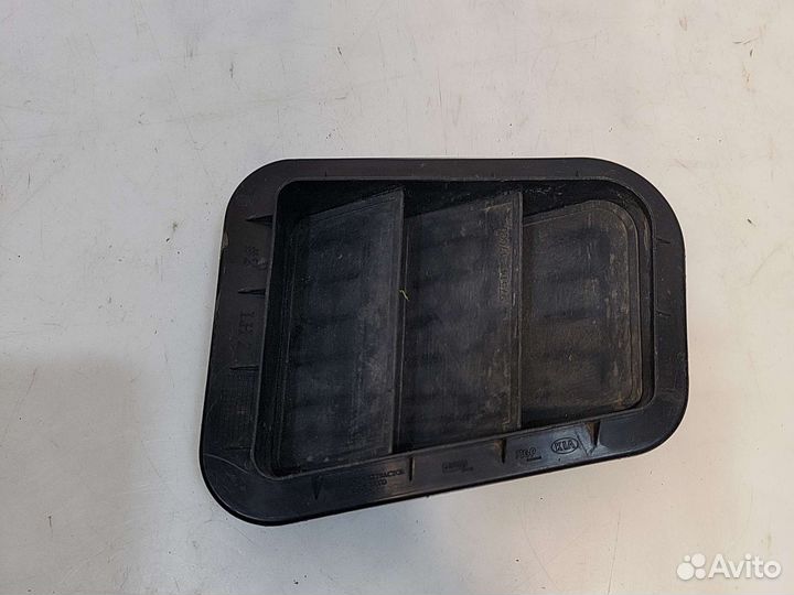 Вентиляционая решетка Kia Ceed JD