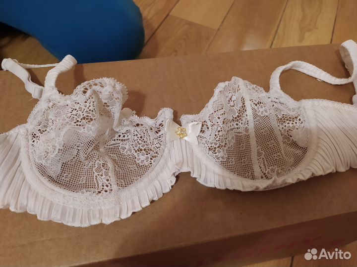 Бюстгальтер victorias secret