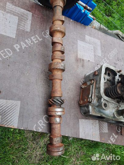 Головка блока цилиндров газ 24 в сборе