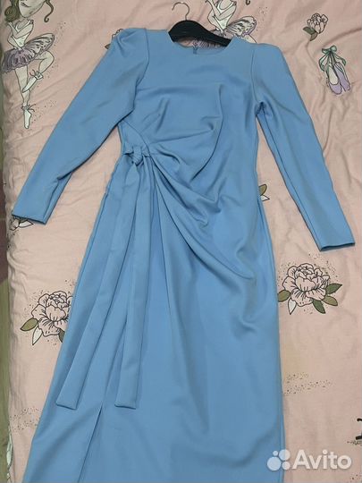 Платье женское