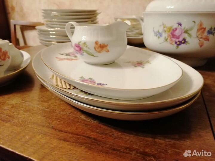 Столовый сервиз на 12 персон гдр