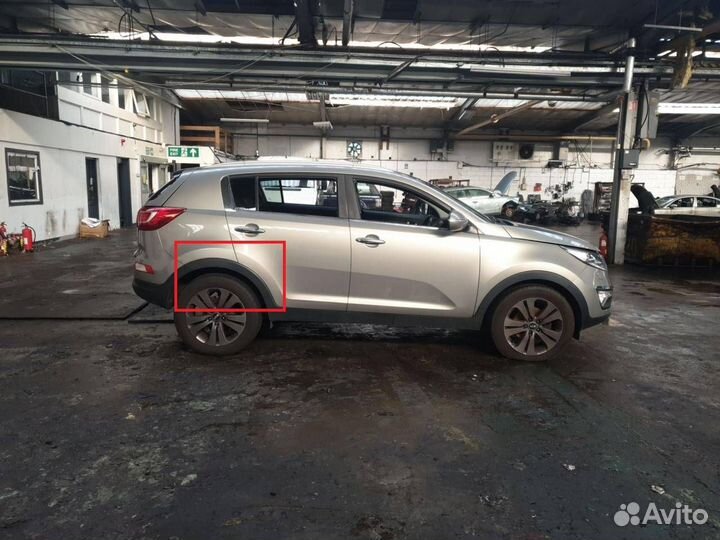 Накладка колесной арки задний правый Kia Sportage