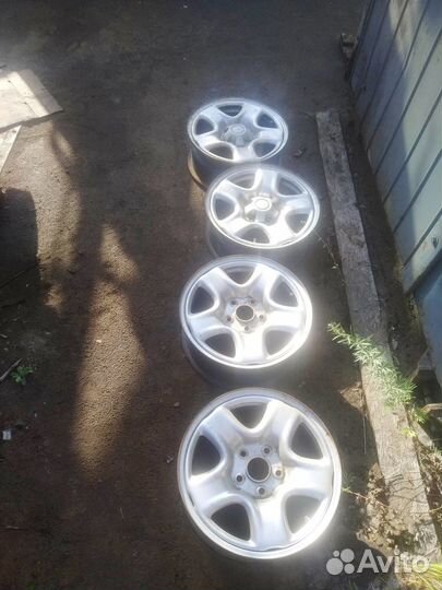 Диски R16. Toyota RAV4