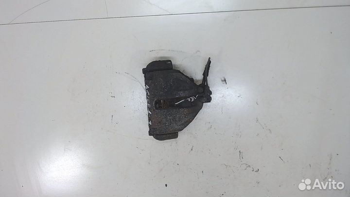 Суппорт Mercedes Sprinter, 2003