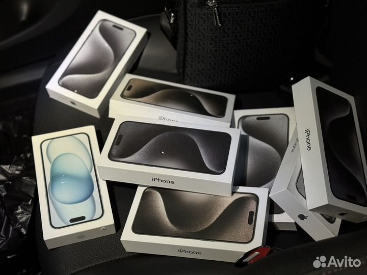 iPhone 15 Pro Max, 256 ГБ