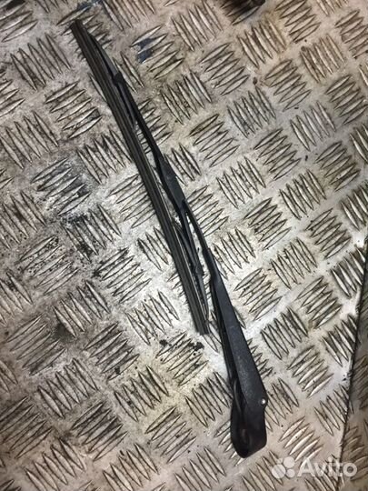 Поводок заднего стеклоочистителя Ford Fusion fxjb