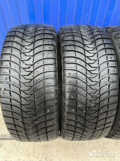 Michelin X-Ice North 3 225/55 R17