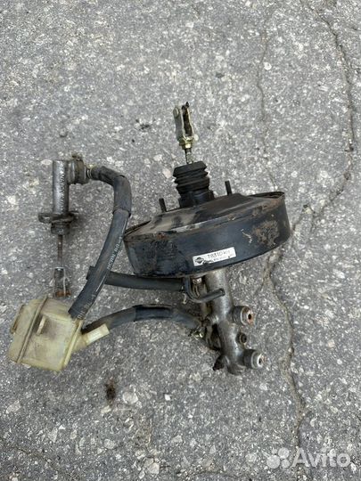 Главный тормозной цилиндр в сборе nissan