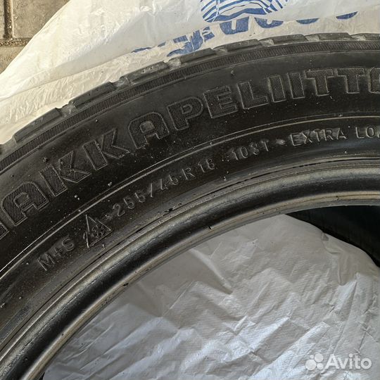 Nokian Tyres Hakkapeliitta 7 255/45 R18