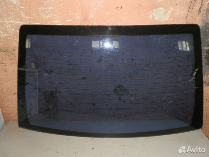 Стекло заднее седан Форд Фокус 1