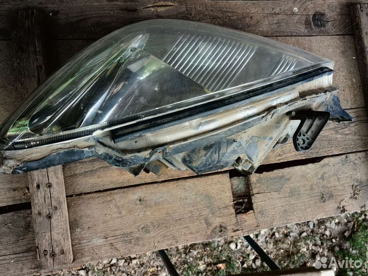 Фара передняя левая mitsubishi lancer 9