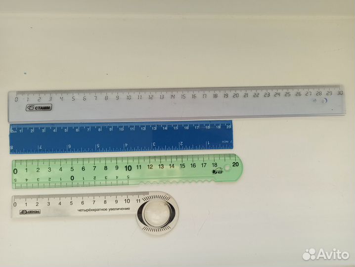 Тетради, линейки, циркули, транспортиры набором