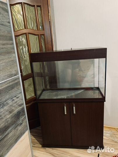 Аквариум с тумбой 140 л