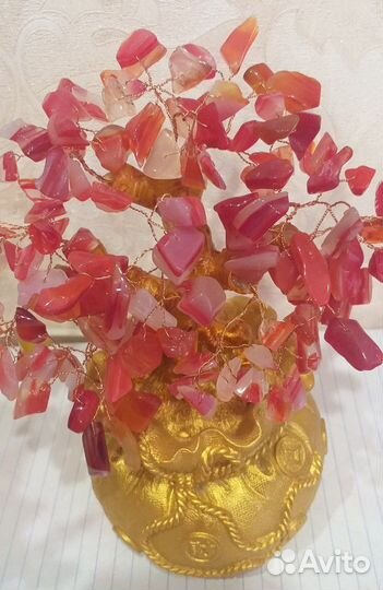 Дерево счастья с камнями