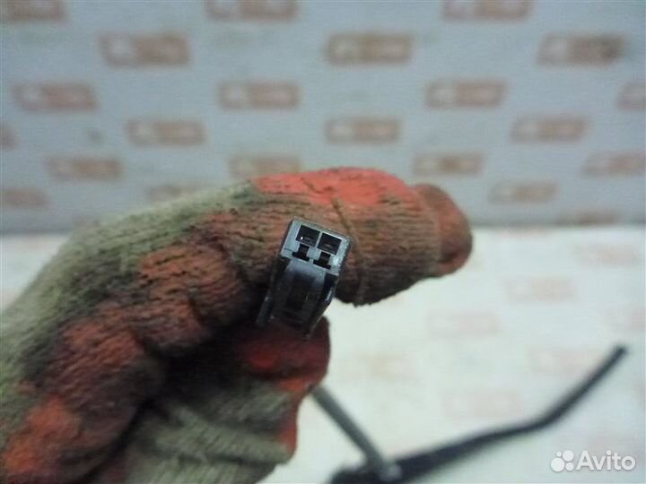 Датчик открытия крышки багажника задний правый