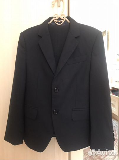 Школьный костюм